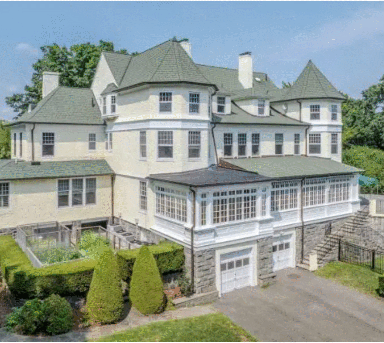 For $9,450,000 Circa 1909 Breezemore Estate in Greenwich, Connecticut
