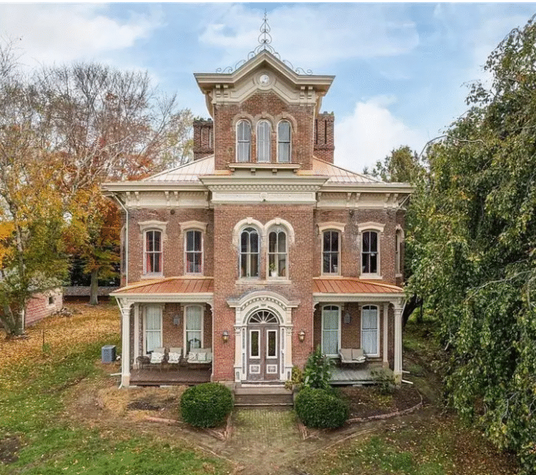 Historic 1874 Italianate Manor In Newcomerstown, Ohio